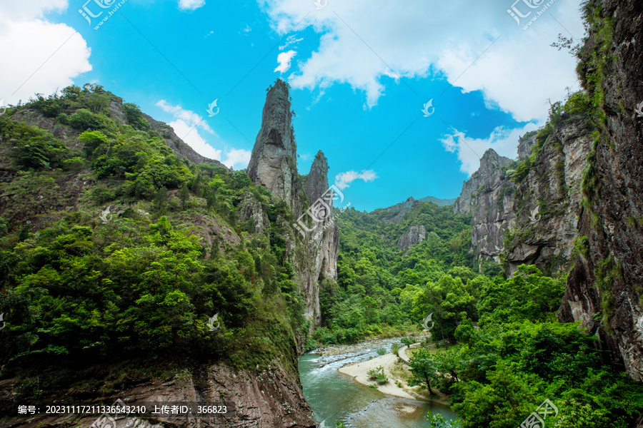 石桅岩景区