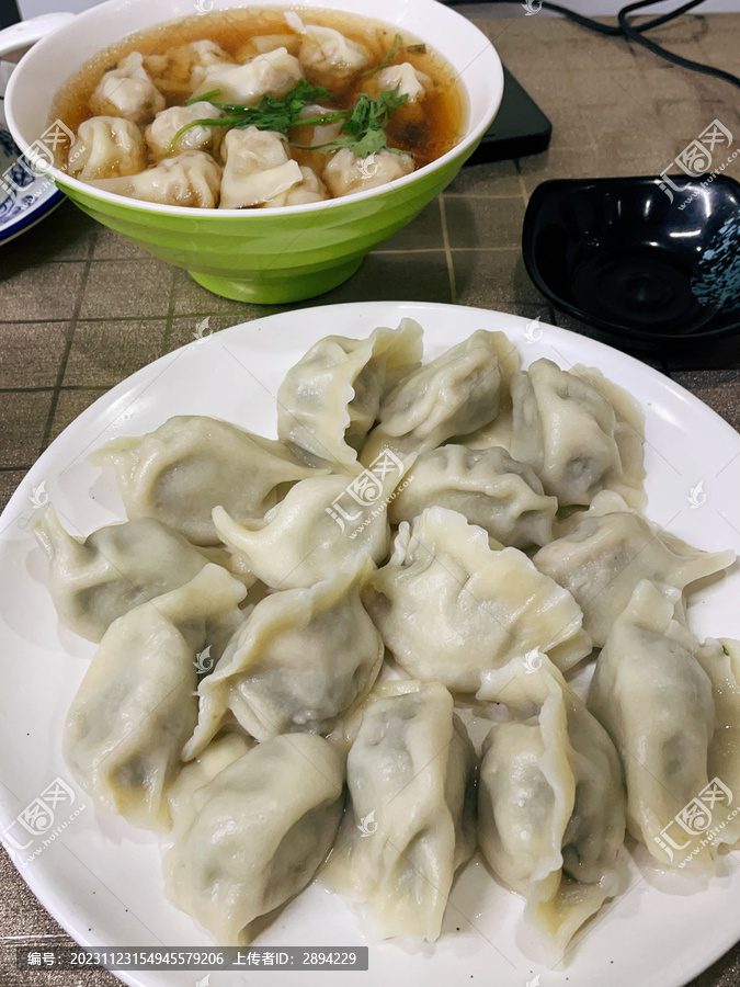 茴香鲜肉水饺