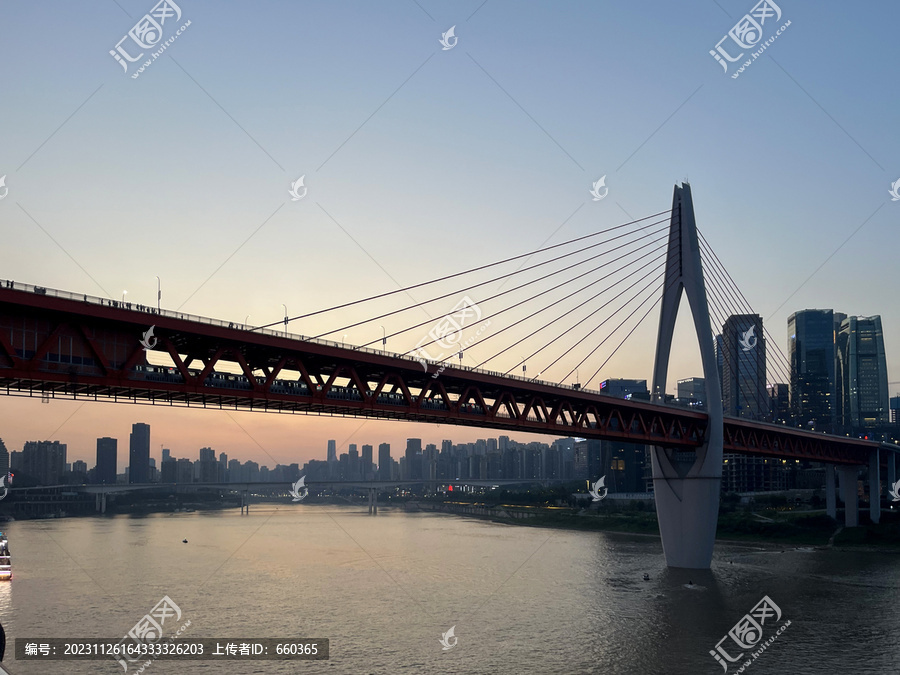 重庆网红长江大桥