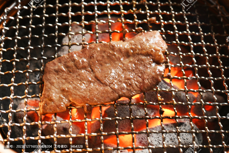 炭火烤肉