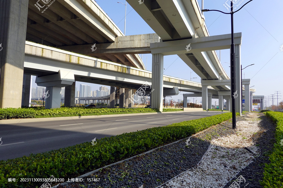 高架道路跨线桥