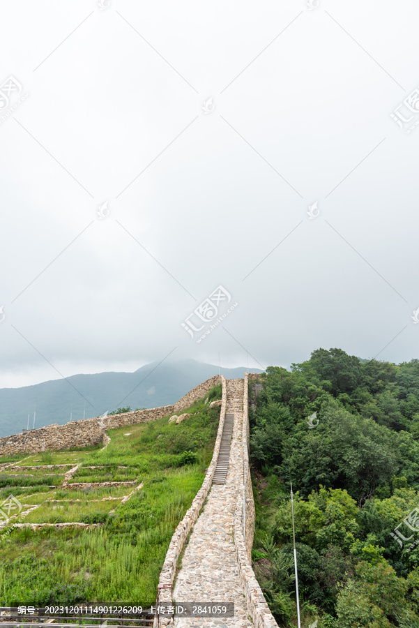 九眼楼长城景区火焰山营盘遗址