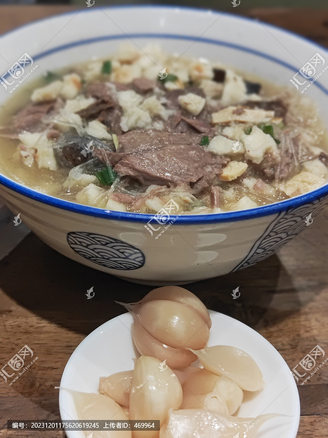 牛肉泡馍