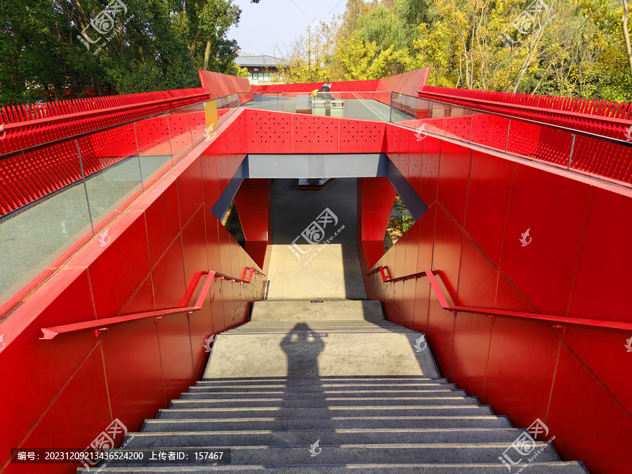嘉兴西南湖红色步道网红桥