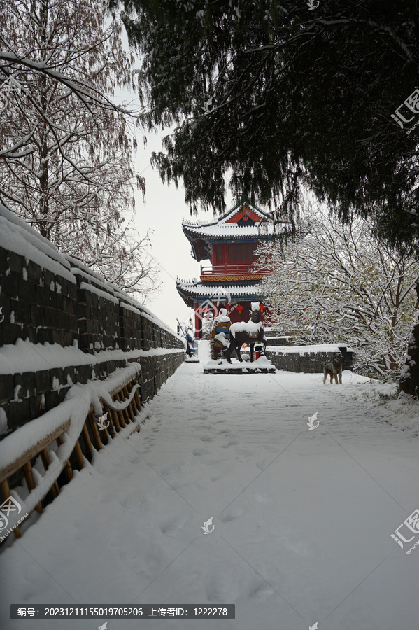 荆州古城雪景