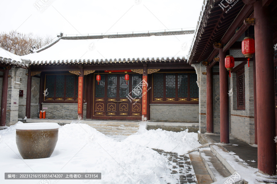 古院落雪景