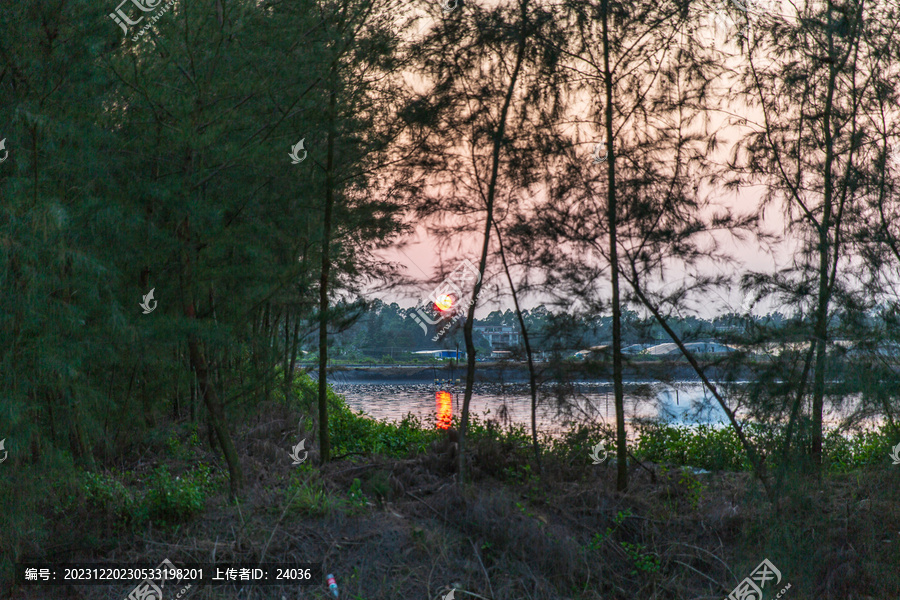 月亮湾夕阳