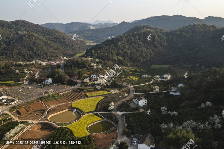 宜都市架锅山村