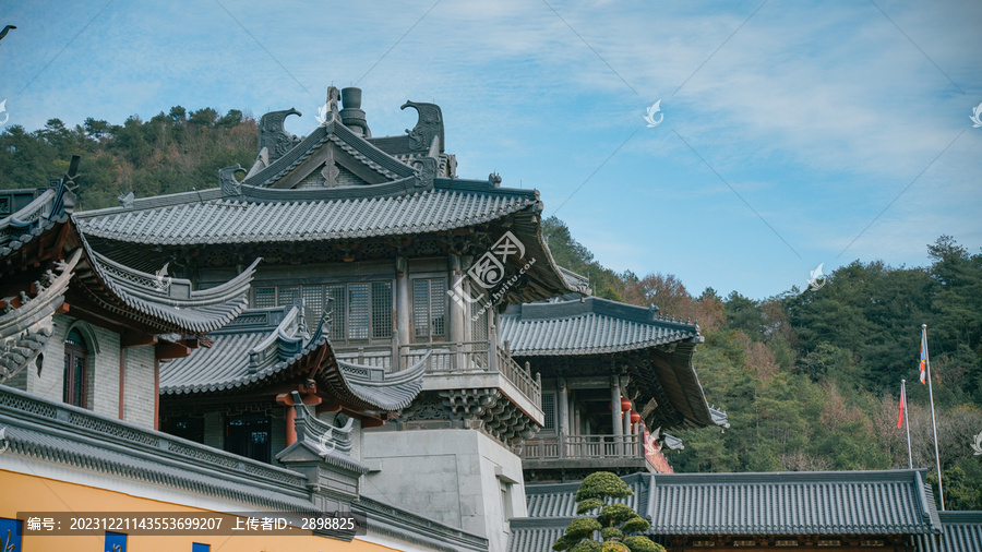 宁波奉化雪窦寺建筑一角