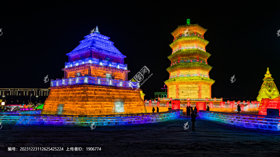 长春冰雪新天地冰雕与建筑景观