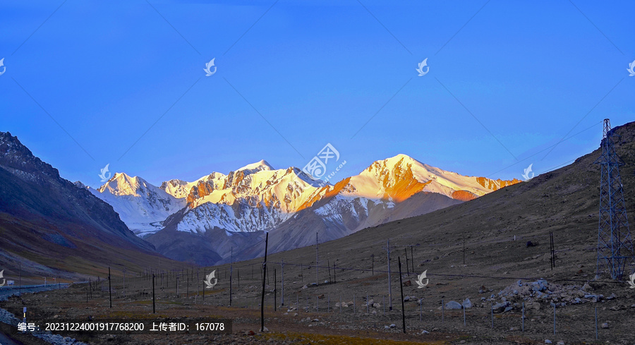 日照金山