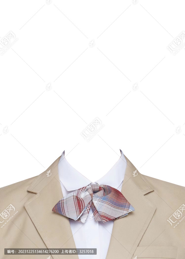 女士卡其色服裝