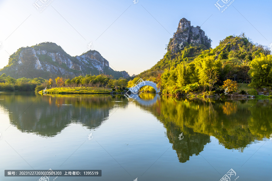 桂林山水倒映