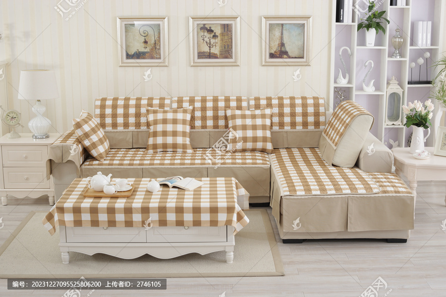 黄色格子沙发