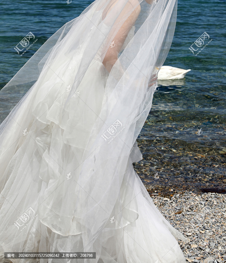 赛里木湖新娘婚纱摄影照