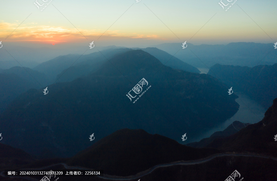 巫山神女峰