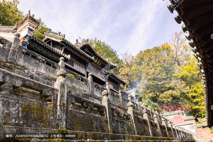 湖北十堰武当山