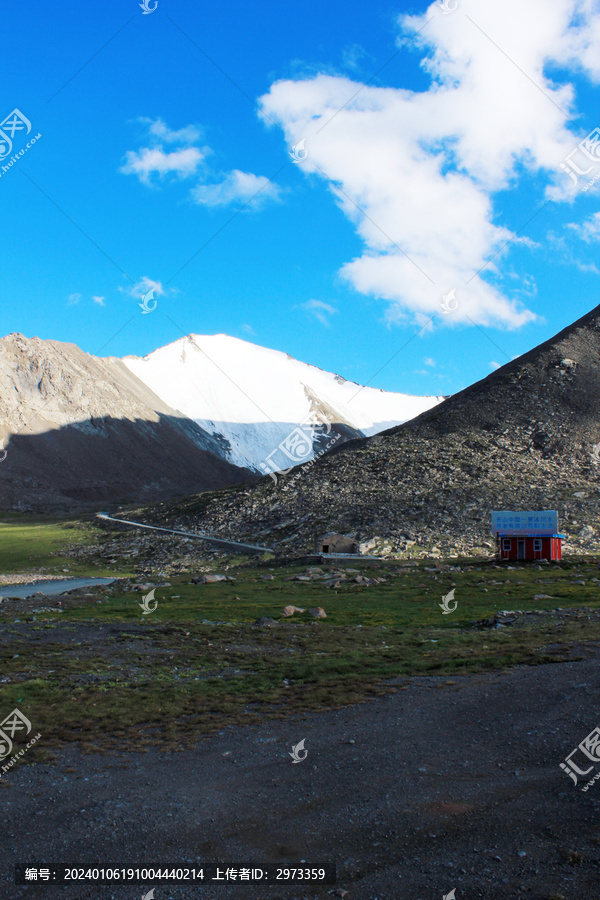 新疆天山中国一号冰川取水点