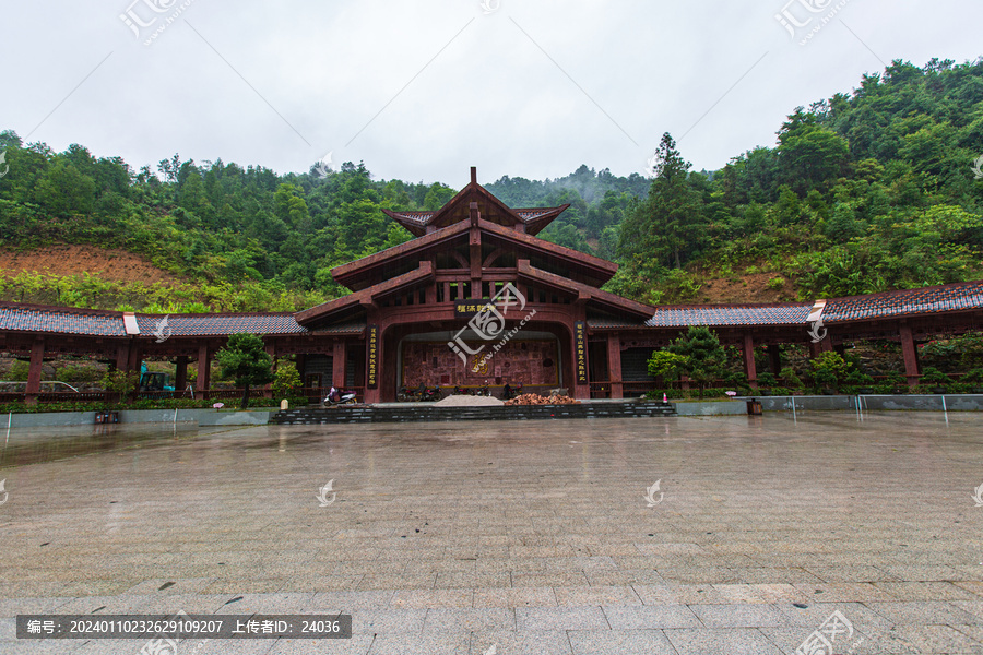 北帝山旅游景区福满乾坤