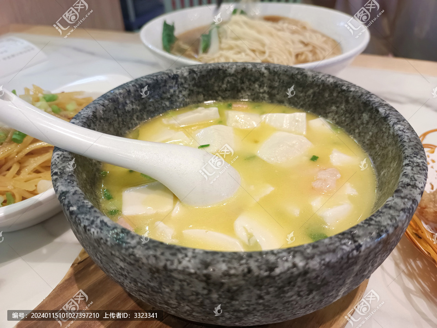 豆腐煲