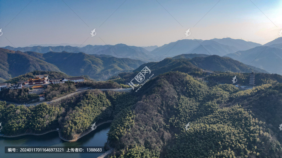 会稽山龙华寺