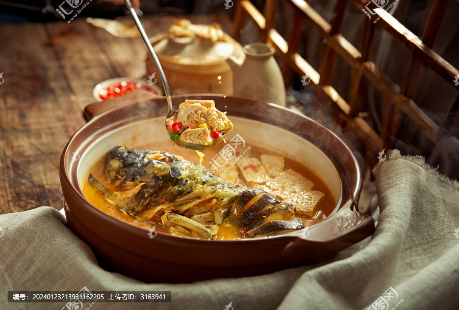 胖頭魚燉豆腐