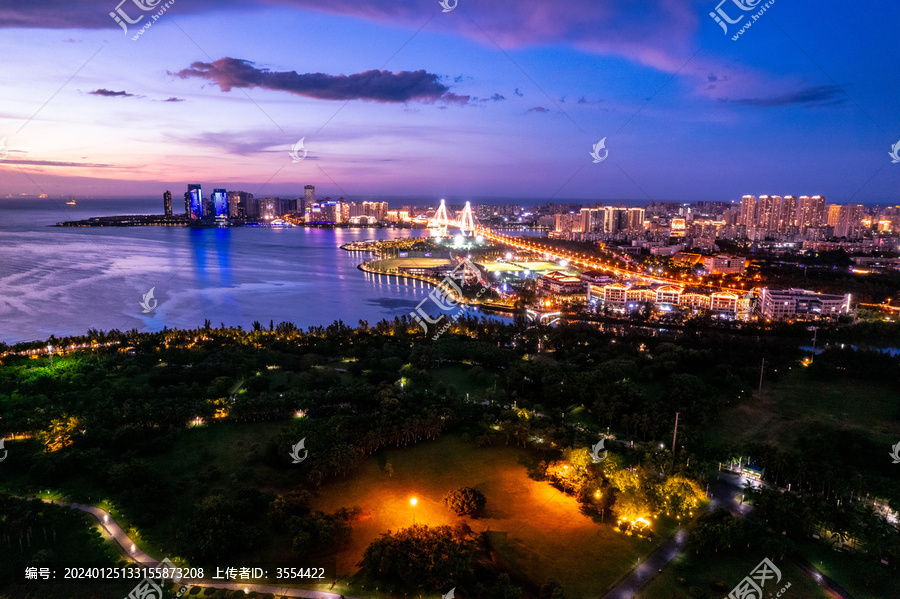 海口万绿园世纪大桥夜景