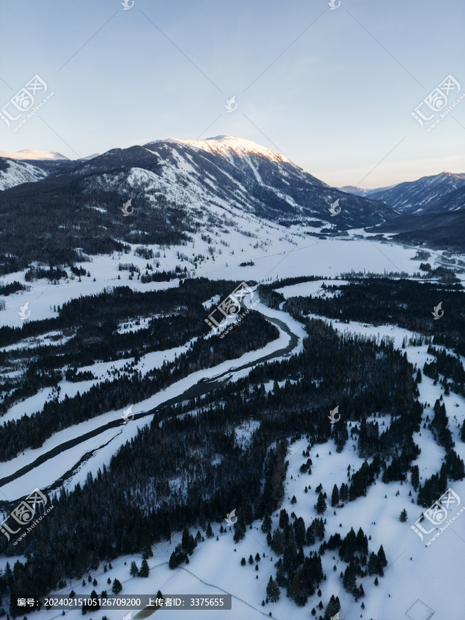 新疆喀纳斯景区航拍风景