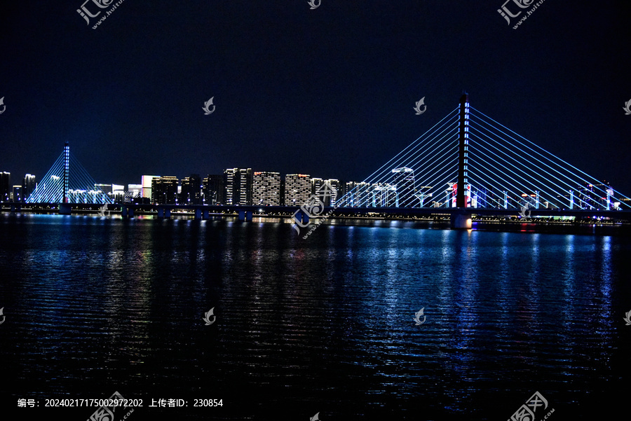 杭州钱塘江大桥夜景