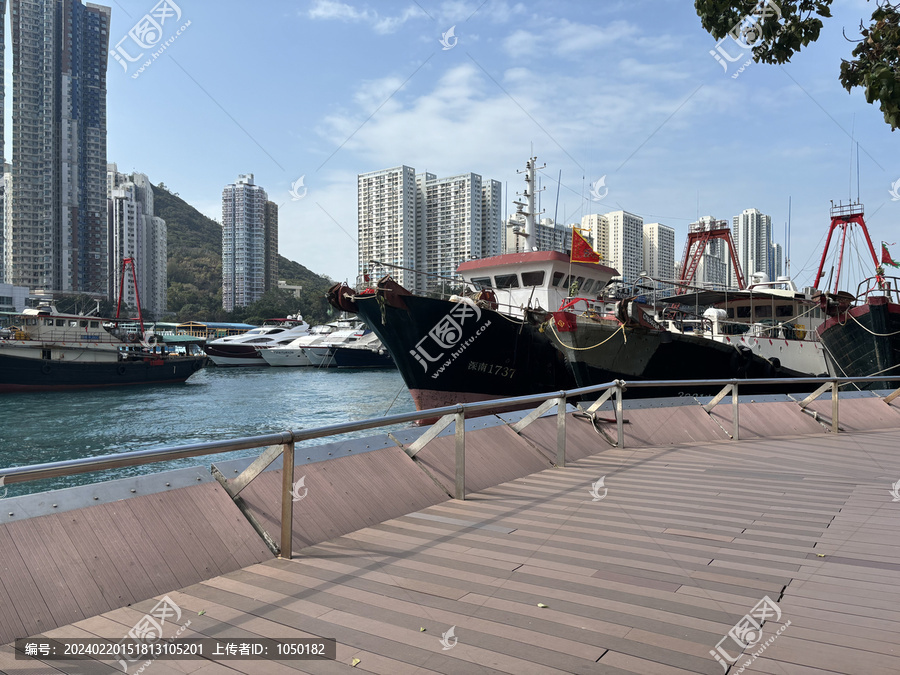 香港仔海滨公园游船码头