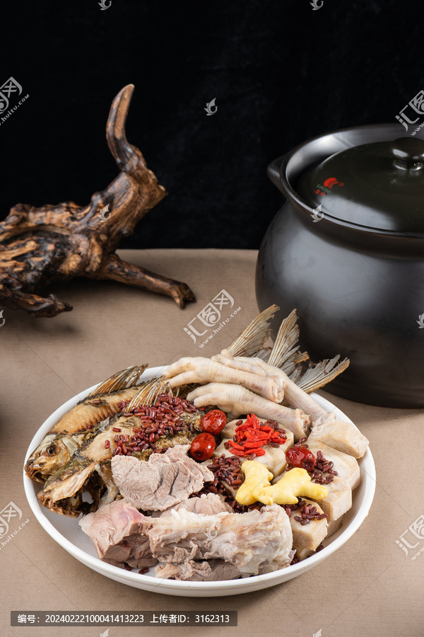 粉葛赤小豆煲鲮鱼