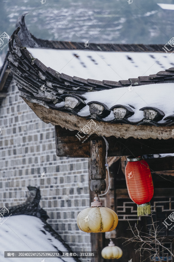 芙蓉镇的雪景