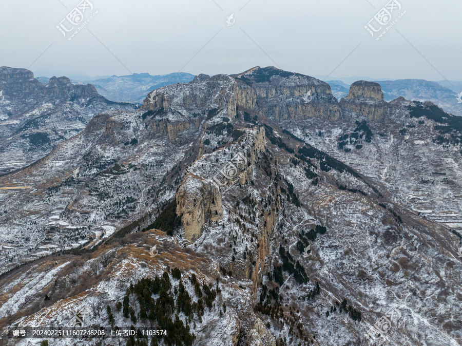 济南三媳妇山雪景