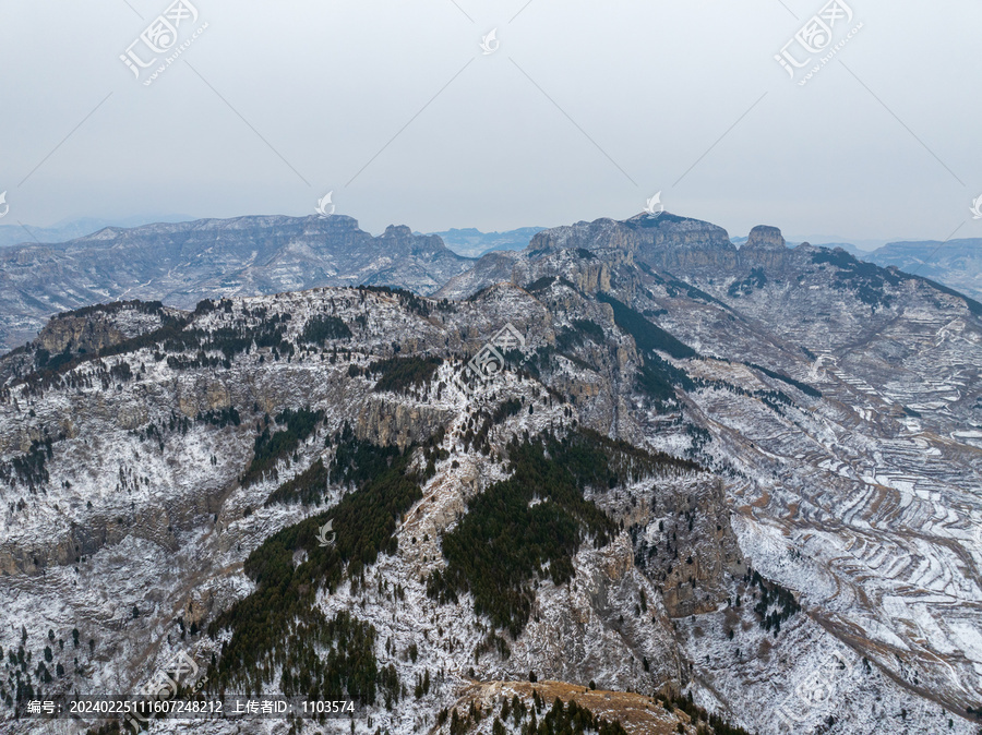 济南三媳妇山雪景