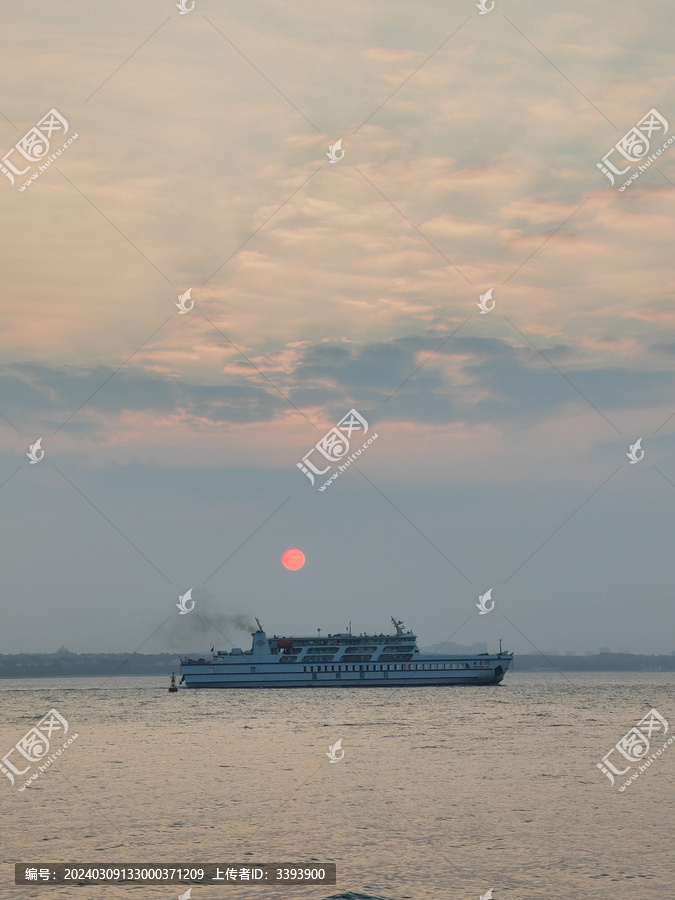 海南海口海边落日