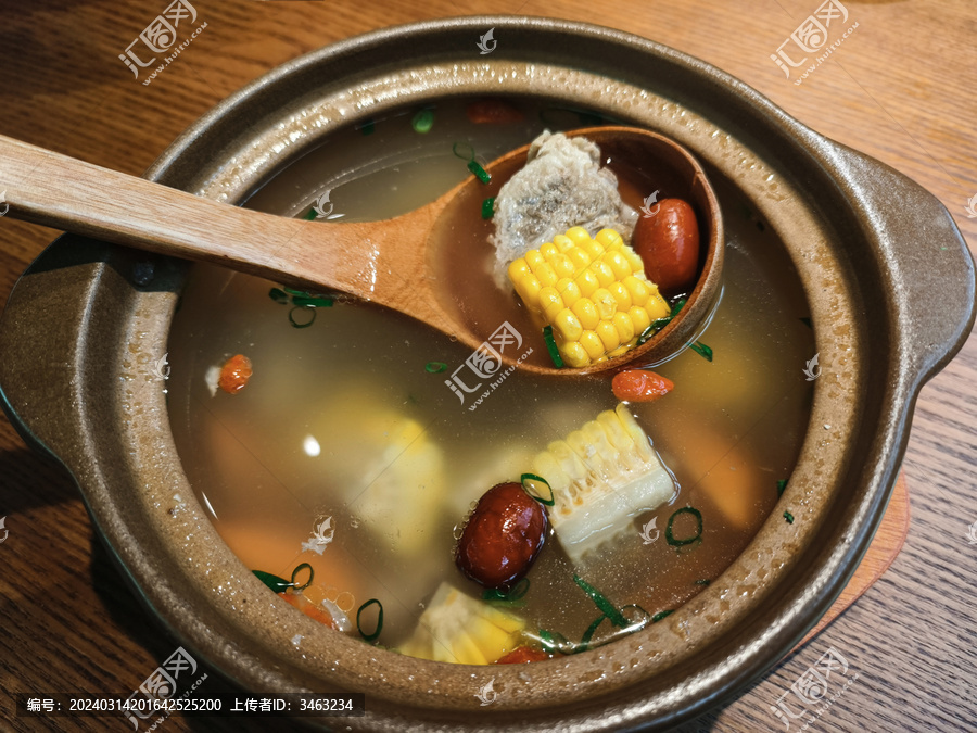 砂锅排骨汤