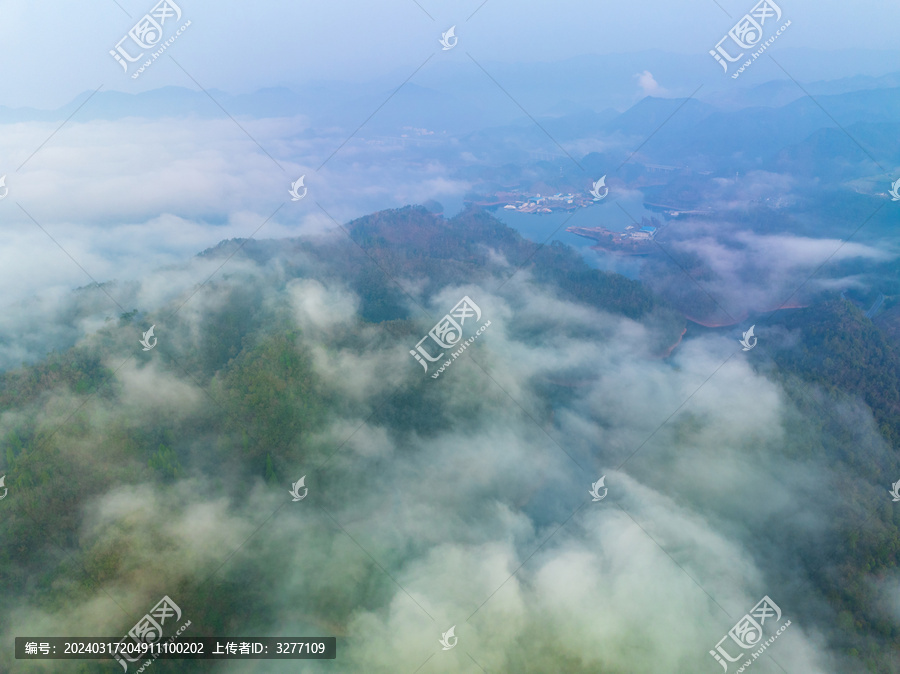 千岛湖森林和云海风光