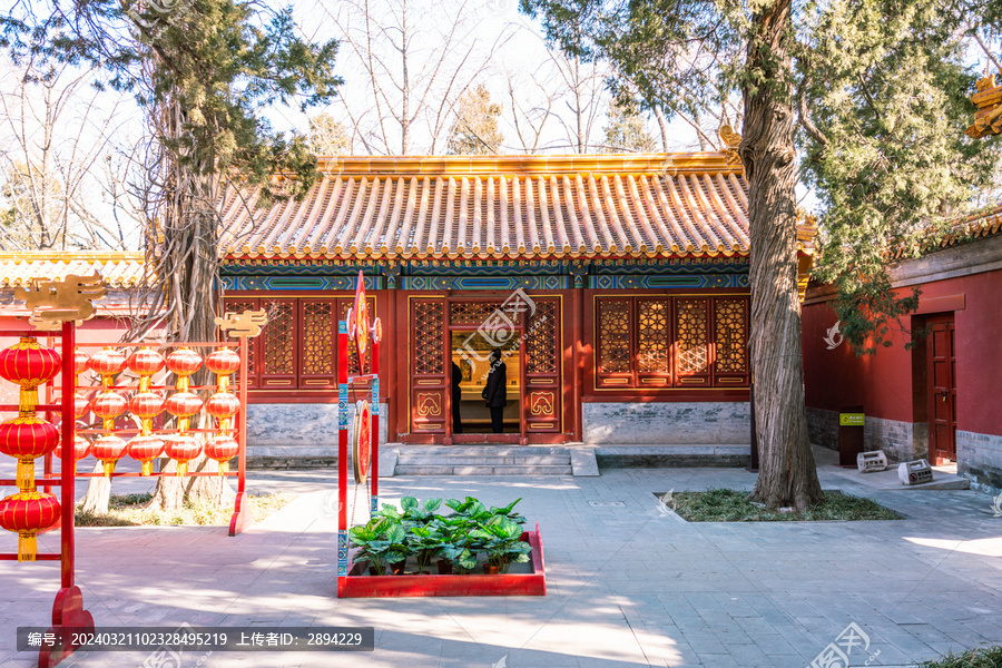 北京景山公园关帝庙配殿