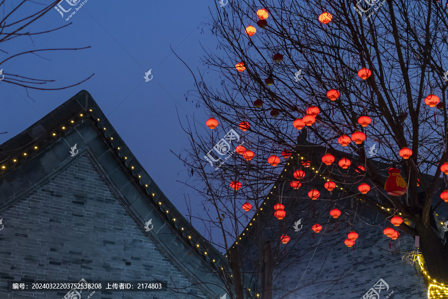 定州崇文街红灯笼与古建筑夜景