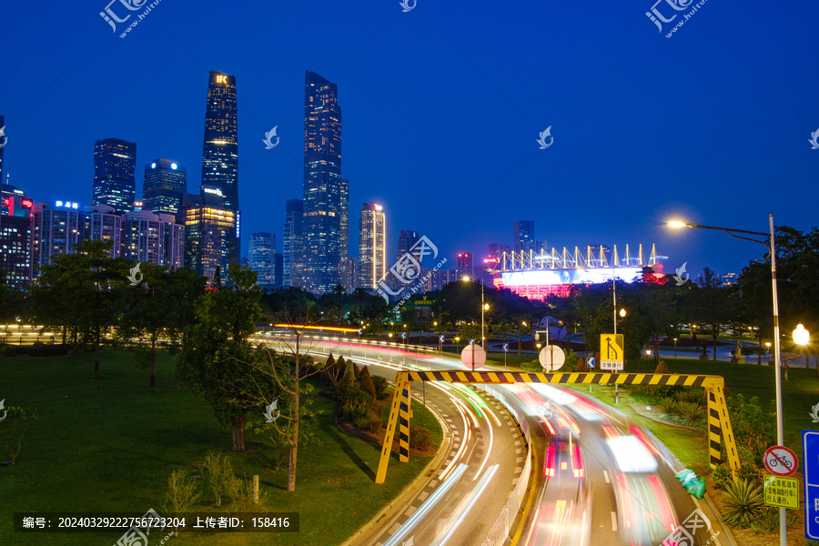 广州城市夜景交通车流