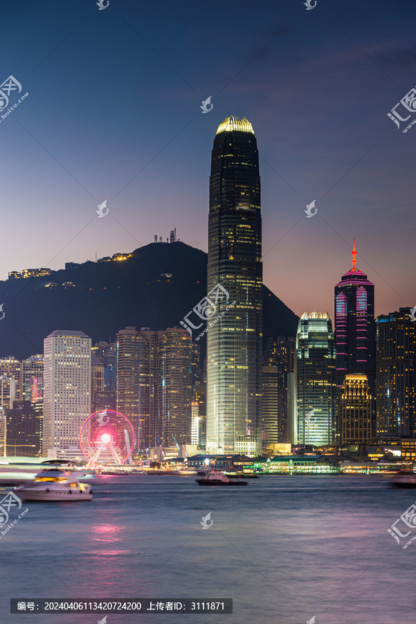香港国际金融中心大厦都市夜景