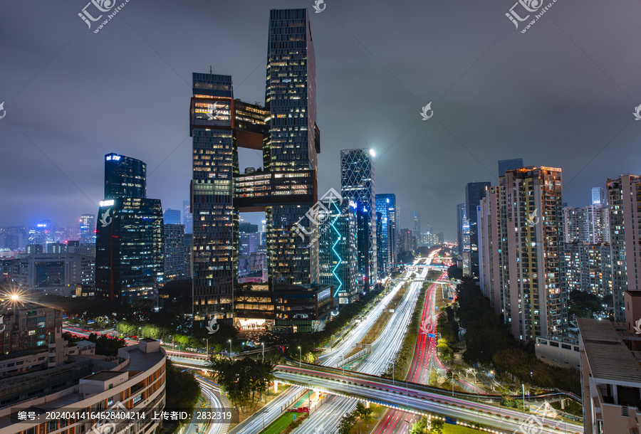 深圳大厦与城市快速路夜景风光