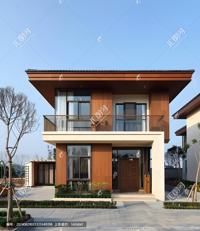 帶陽(yáng)臺(tái)的現(xiàn)代雙層木板外墻住宅