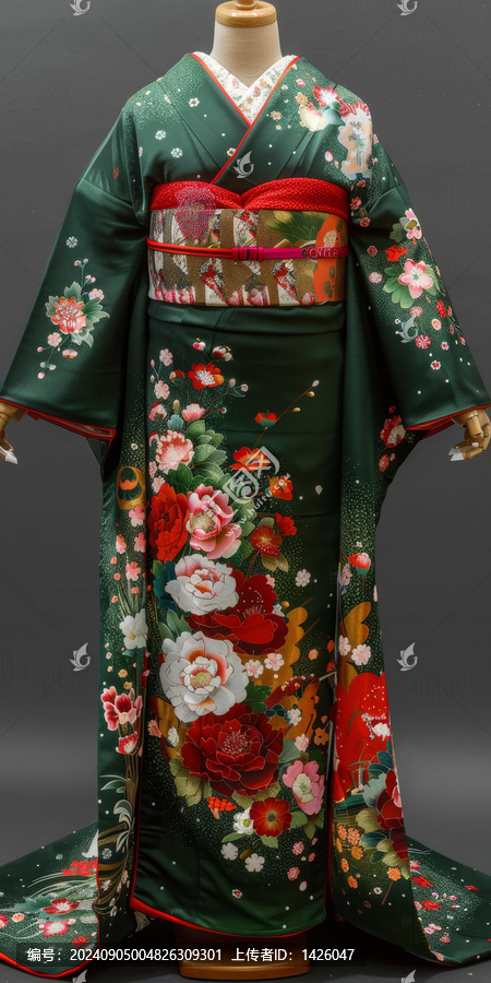 一件帶花卉圖案的和服