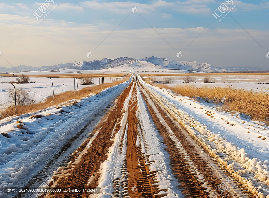鄉(xiāng)間雪后的泥濘小路