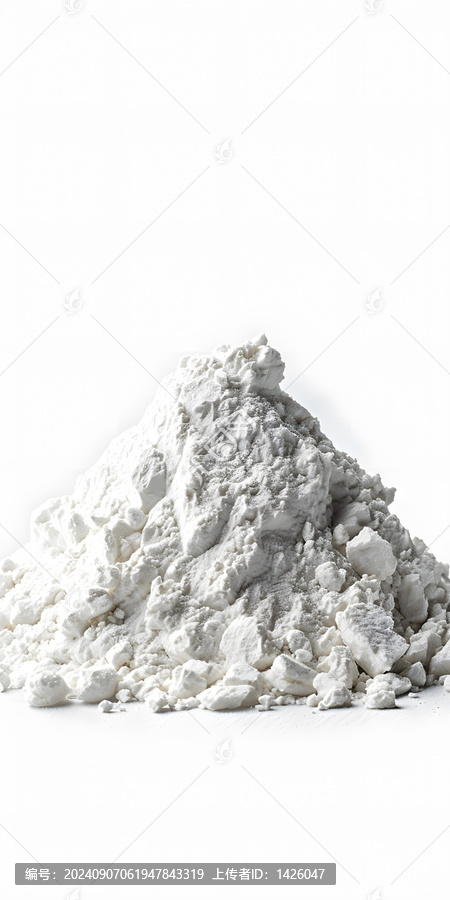 白色背景上的白色粉末堆