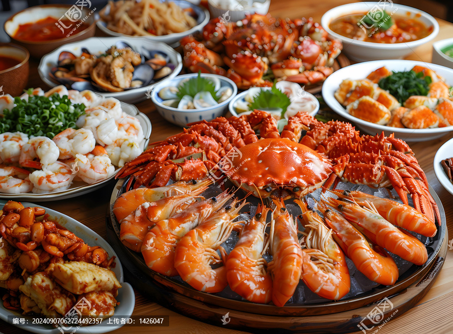 海鮮大餐：蟹、蝦和其他菜肴
