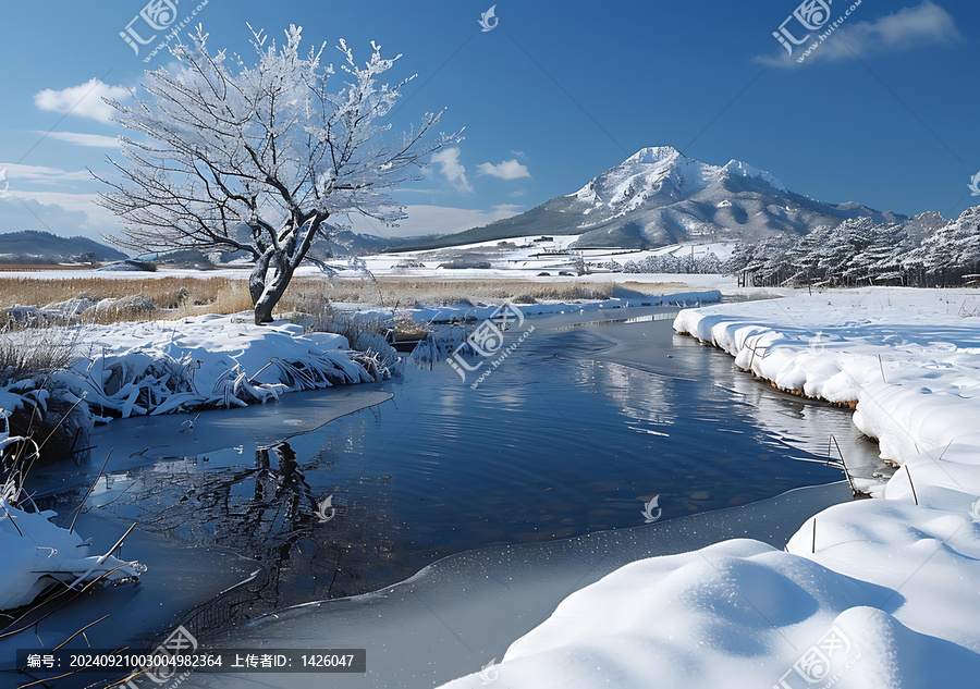 冬日雪山溪流風(fēng)景