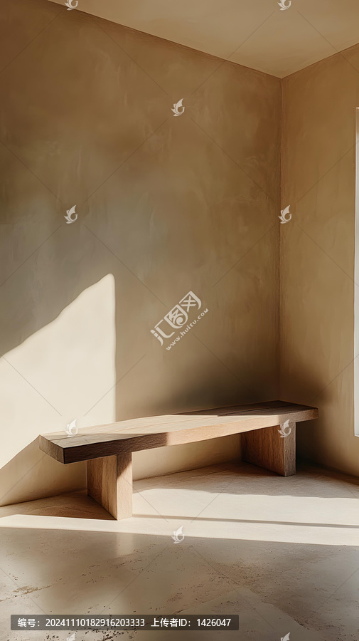 簡(jiǎn)約木質(zhì)長(zhǎng)凳室內(nèi)陽(yáng)光照射