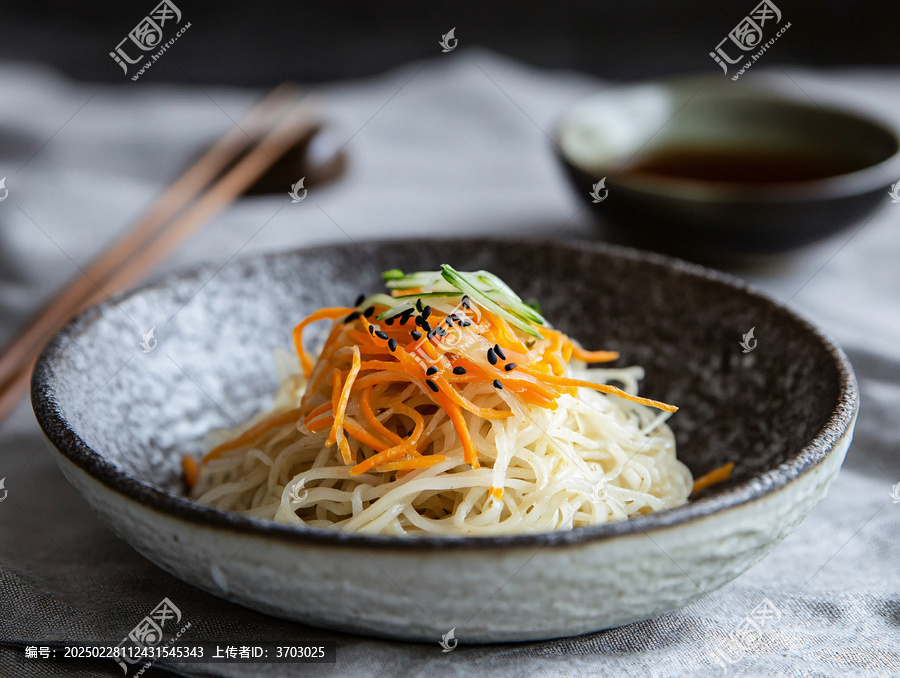 涼面特寫